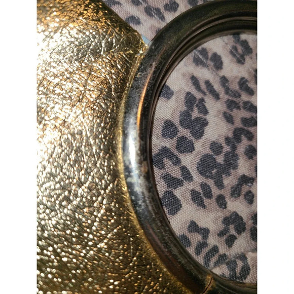 Women's Gold Ring Top Handle Bag and Clutch Set With Golden Gloves (AH) - Picture 6 of 10